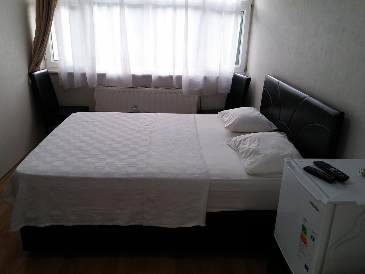 Deniz Hotel Kozlu Екстер'єр фото